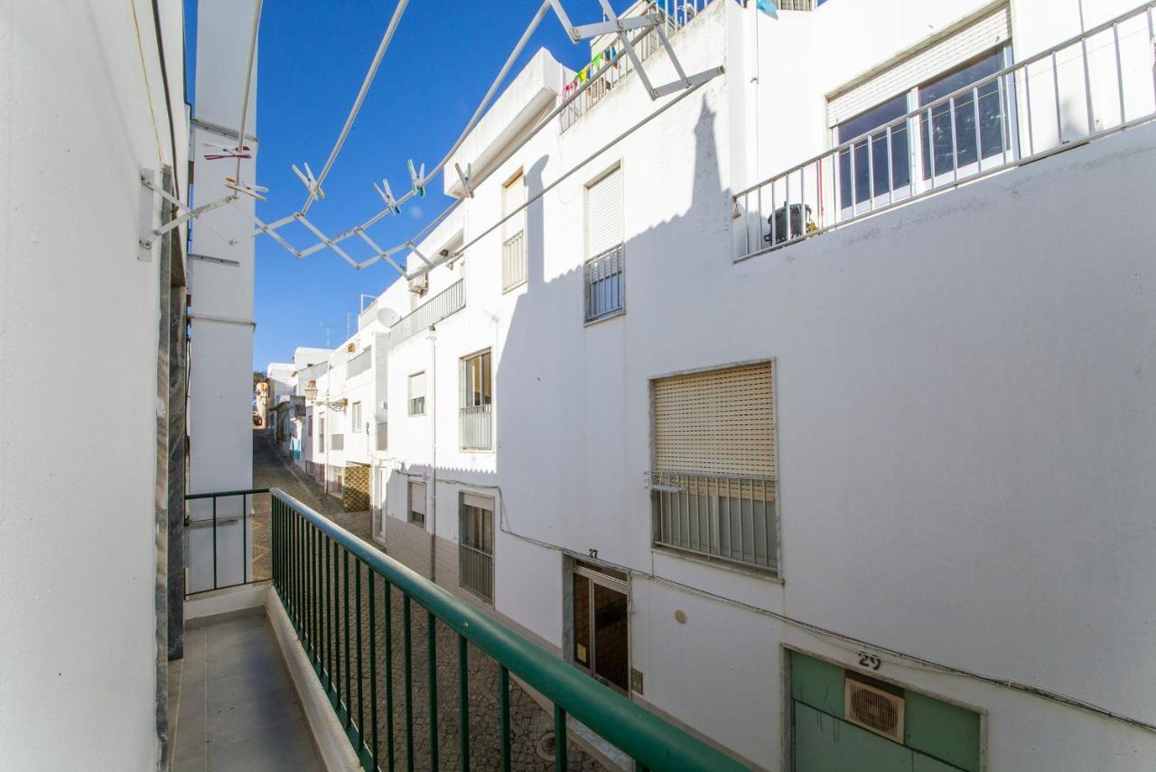 A13 - Channel Street Central Apartment Lagos Bagian luar foto